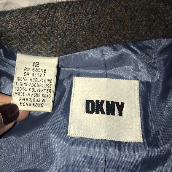 DKNY 100% Wool Blazer Size 12 - Picture 10 of 14